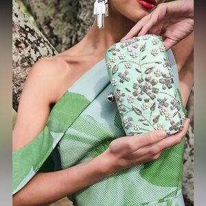 Jewel Badgley Mischka beaded minaudiere clutch